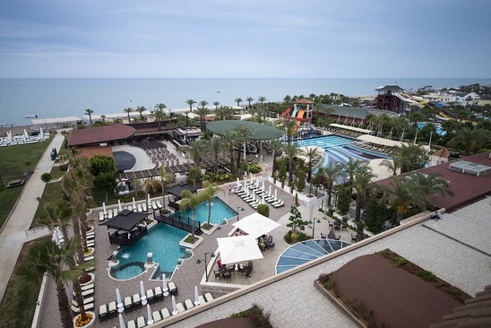 Crystal Family Resort & Spa