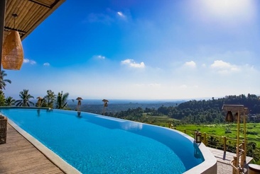 Maha Hills Resort
