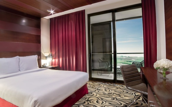 Radisson Blu Hotel, Abu Dhabi Yas Island