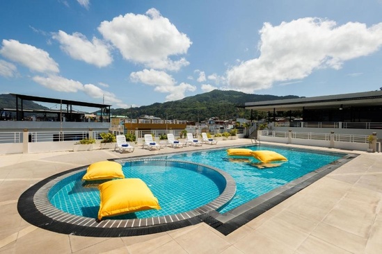 The Ashlee Plaza Patong Hotel & Spa