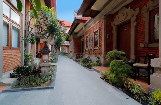 Adi Dharma Hotel Kuta