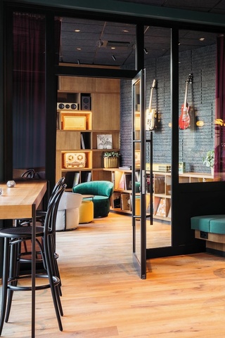Hotel Schani Uno City