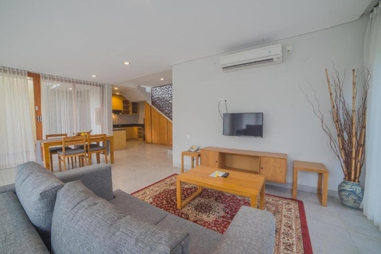 Grand Kesambi Resort & Villa