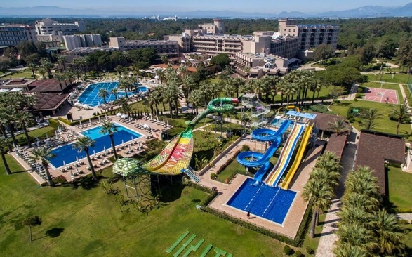 Crystal Tat Beach Golf Resort & Spa