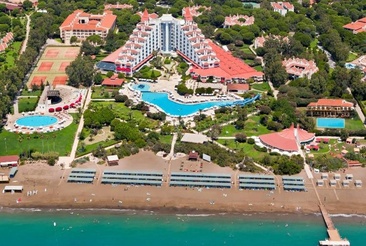 Green Max Hotel