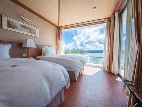 Oriental Hills Okinawa Resort