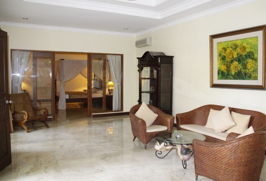 Hotel Puri Bambu