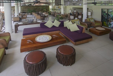 Dhevatara Beach Hotel