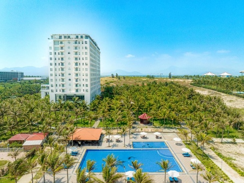 Ocean Waves Resort