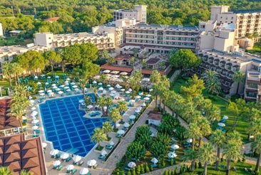 Crystal Tat Beach Golf Resort & Spa