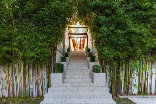 7 Secrets Resort By Hanging Gardens