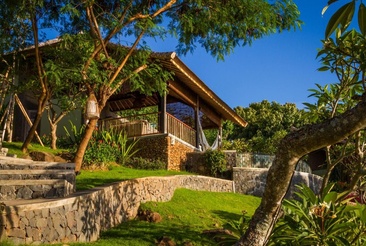 Aquamarine Beach Villas