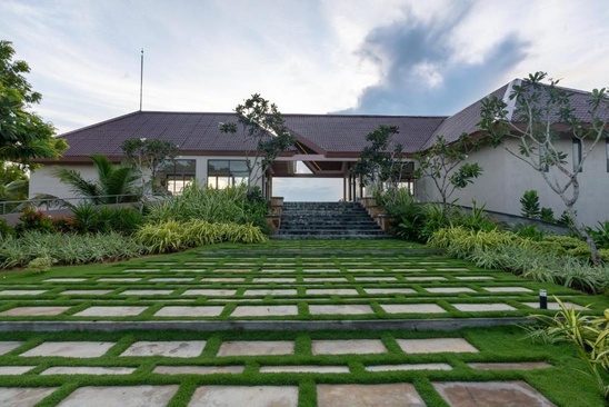 Aprota Villas Arugambay