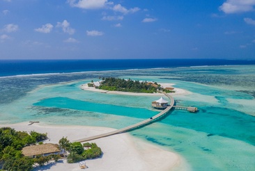 Cinnamon Hakuraa Huraa Maldives