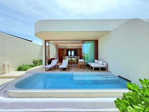 Centara Grand Lagoon Maldives