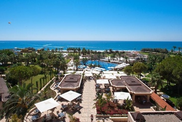 Crystal Tat Beach Golf Resort & Spa
