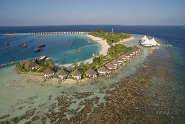 Safari Island Resort & Spa