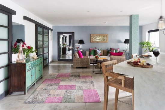 Owl And The Pussycat Hotel