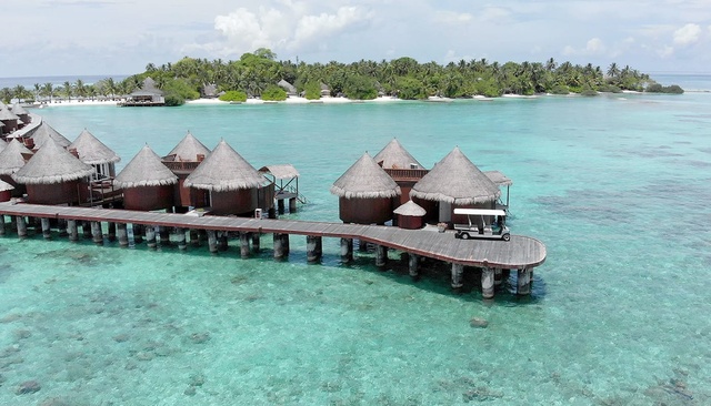 Nika Island Resort & Spa, Maldives