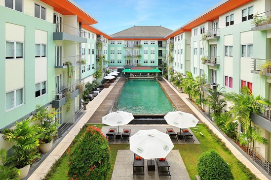 Harris Hotel & Residences Riverview - Kuta