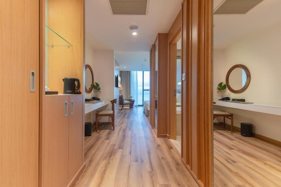 Star City Hotel & Condotel Beachfront Nha Trang