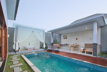 Grand Kesambi Resort & Villa