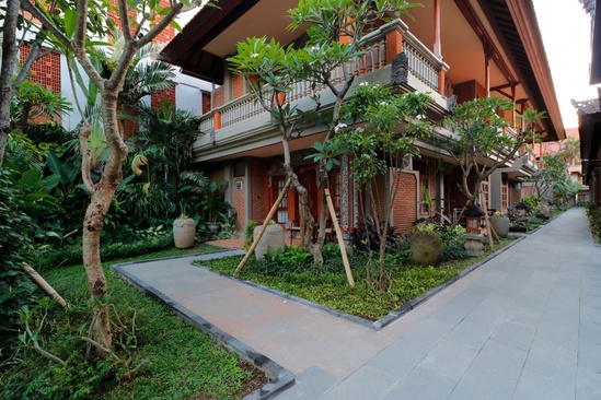 Adi Dharma Hotel Kuta