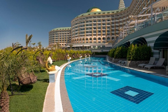 Delphin Imperial Lara