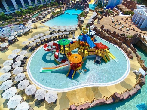 The Land Of Legends Kingdom Hotel