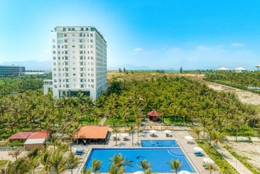 Ocean Waves Resort
