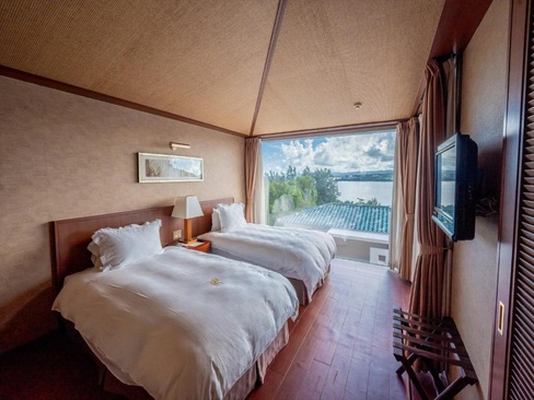 Oriental Hills Okinawa Resort