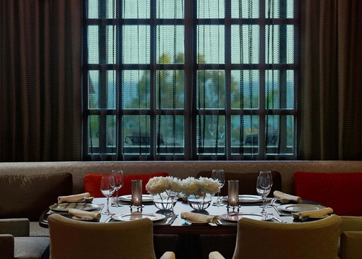 Four Seasons Hotel