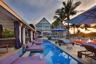 Lv8 Resort Hotel