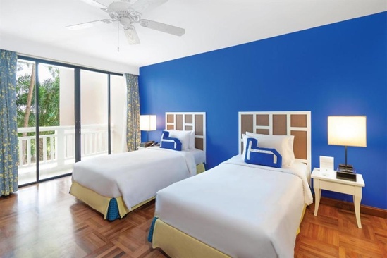 Homm Suites Laguna
