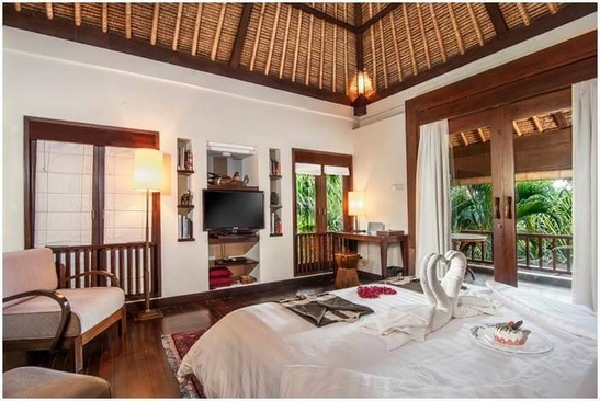 The Sandi Phala Beach Resort And Ma Joly Restaurant