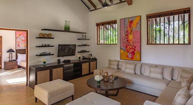 Taru Villas - The Long House