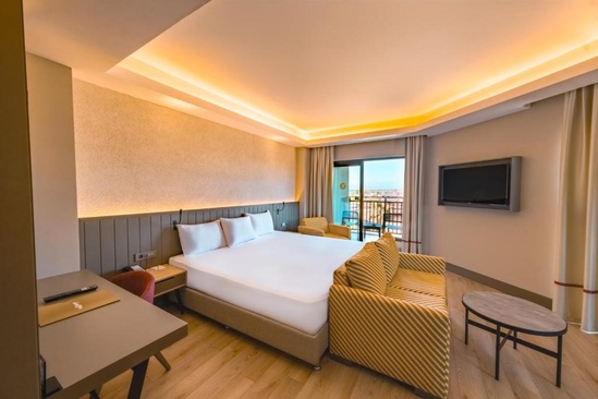 The X Belek