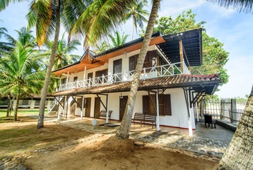 Amor Beach Unawatuna