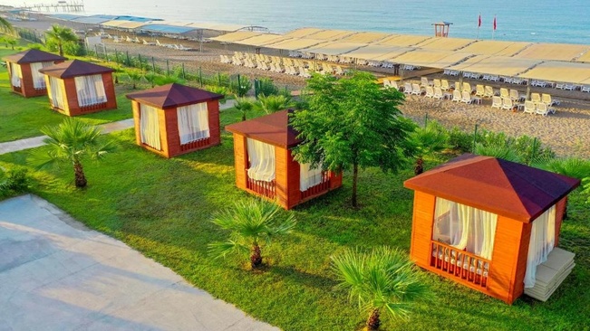Crystal Boutique Beach Resort 