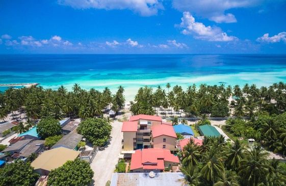 Reveries Diving Village, Maldives