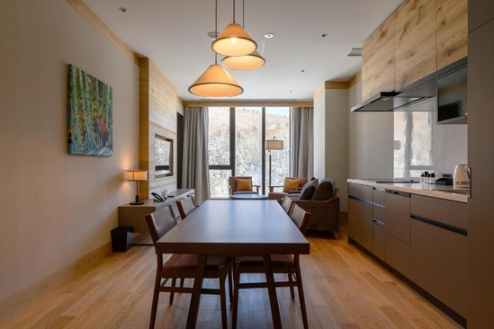 Yu Kiroro, Ski-In Ski-Out Luxury Residences