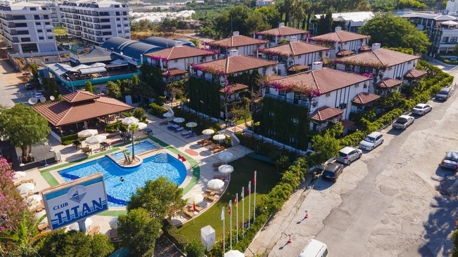 Titan Club Hotel Ultra