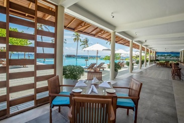 Reethi Faru Resort