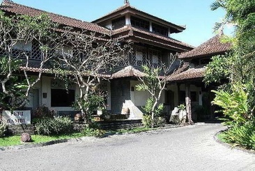 Hotel Puri Bambu