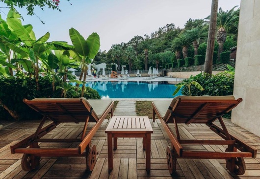 Paloma Pasha  - All Inclusive