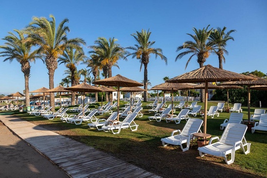 Miracle Resort