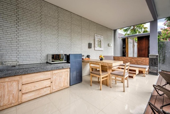 Grand Kesambi Resort & Villa