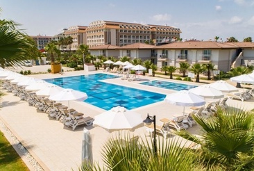 Crystal Boutique Beach Resort 
