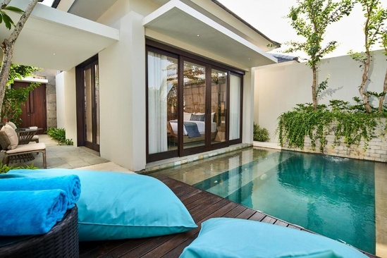 Cross Bali Breakers Resort