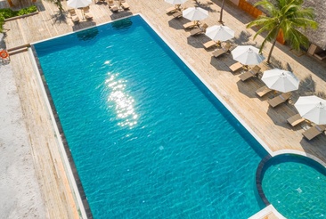 Kudafushi Resort & Spa